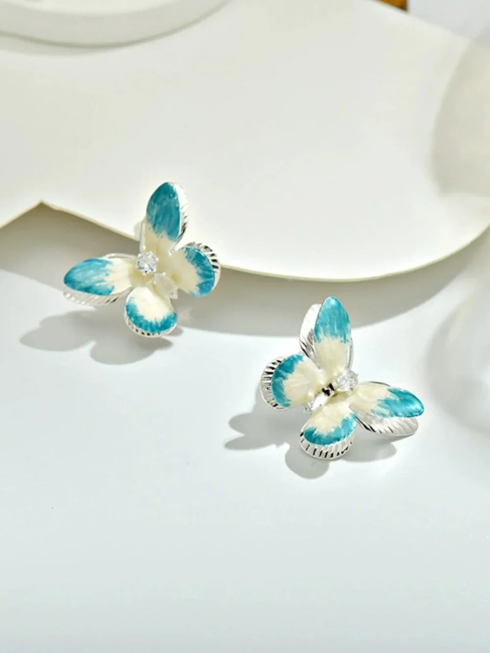 N/A enamel butterfly